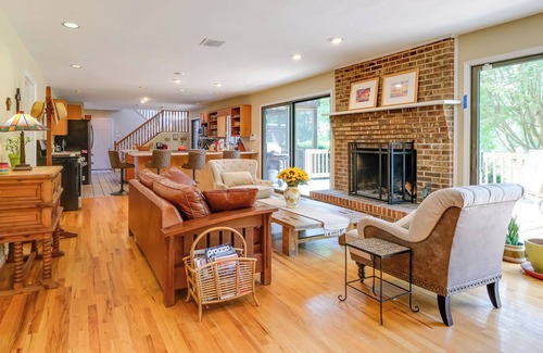 Cave Spring House | Virginia Retreat w/ Deck, 7 Mi to Downtown Roanoke