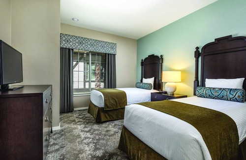 Solvang Resort | Visit the Breathtaking Santa Ynez Valley!