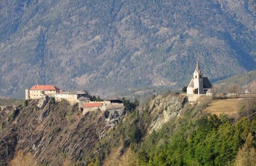 Chifa House | Vitroler Hof