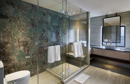 Tangerang Hotel | VIVERE Hotel, ARTOTEL Curated