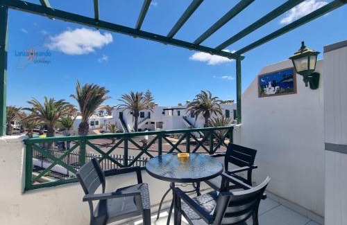 Matagorda Apartment | Vivienda Vacacional Casa Mar y Volcan Vista mar Piscina Playa 5 min Wifi