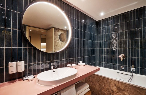 Paceville Hotel | voco Malta by IHG