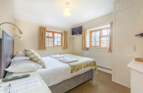 Chipping Campden Hotel | Volunteer Inn