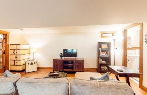 Capitol Hill Apartment | Volunteer Park Vacation