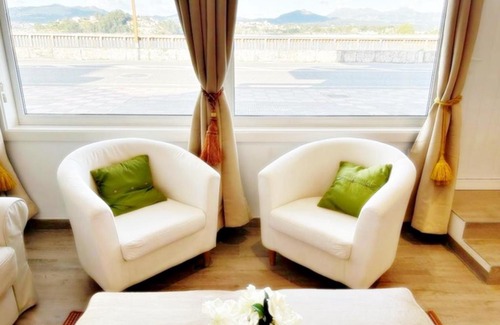 Baiona Apartment | Volvoreta, Moderno Apartamento A Pie De Playa