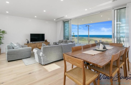 Port Noarlunga South House | Vrbo Property