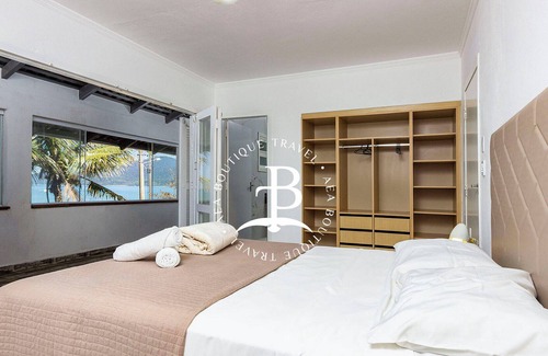 Morrinhos House | Vrbo Property