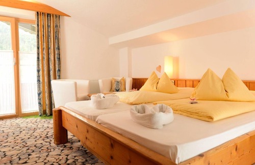 Weissenbach House | Vrbo Property