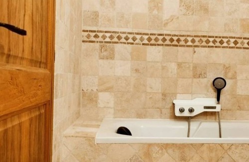 Orange Cottage | Vrbo Property