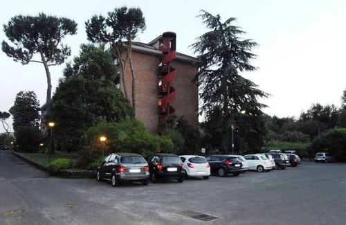 Aurelio Apartment | Vrbo Property