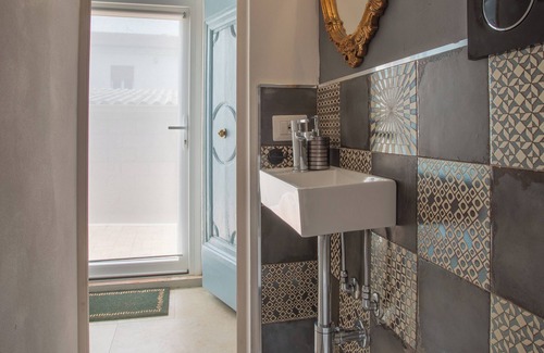 Uzzano House | Vrbo Property