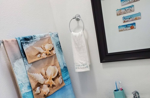 Spring Hill Apartment | Vrbo Property