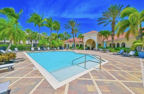 Naples House | VRBO vacation home 2392386680