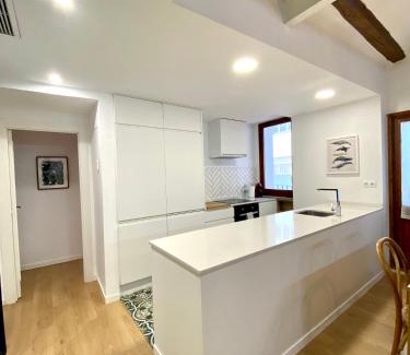 Zaragoza Old Town Apartment | VTZ El Balcón de Rey Alfonso I