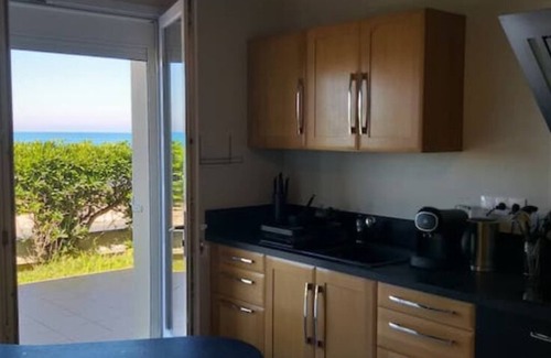 Ver-sur-Mer House | Vue Exceptionnelle en Front de Mer, 6 Personnes