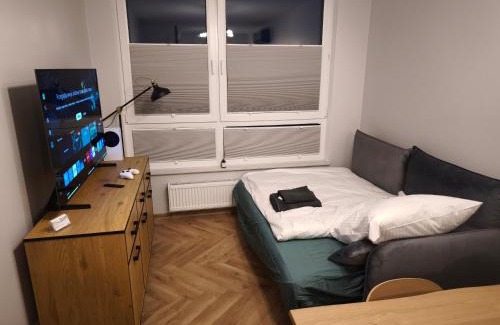 Starogard Gdanski Apartment | W Centrum Luksusowy Apartament, Duży Parking, Zameldowanie 24h, FV, Ekspres, XBOX, Klimatyzacja, Dwie Sypialnie, Kuchnia i Salon, Samo centrum miasta,