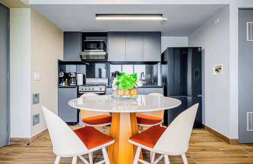 Panama City Apartment | w* | Stylish 2BR Apartment in Vibrant Centriqo