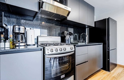 Panama City Apartment | w* | Stylish 2BR Apartment in Vibrant Centriqo