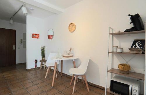 Luedenscheid Apartment | WA - small apartment with balcony