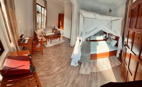 Arusha Hotel | Wademac Arusha Inn Hotel