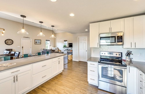 Culver House | Walk to Academy: Lake Max Family Penthouse