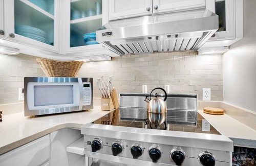 WaterSound West Beach House | ☀️Walk to Beach-Bikes-Pool-30A-Captain's Cottage