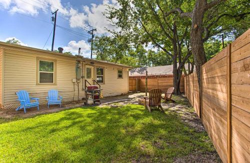 Forney House | Walk to Dtwn Forney GiGis Place with Fire Pit