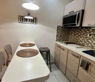 Bajura Apartment | Walk to the Beach 2Min, Cozy, Boutique, Pool, Palmeras Del Mar Isabela