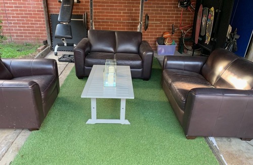 Richmond House | Walk to the MCG AAMI Park - Free Late Checkout Great Location & Backyard