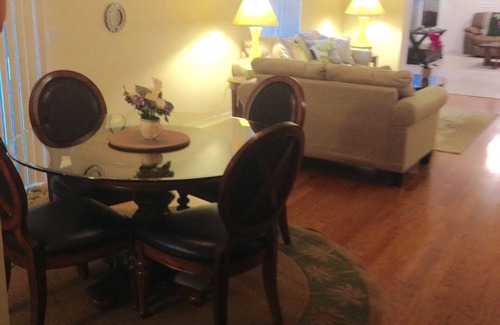 The Villages House | Walking Distance To Spanish Springs.You'll Dance And Enjoy a healthy lifestyle.