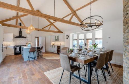 Foxley House | Walnut Tree Barn