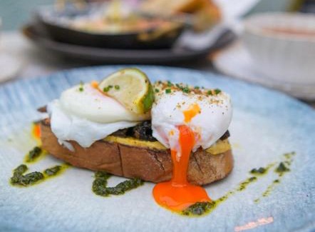 Birkenshaw Hotel | Walton View Hotel