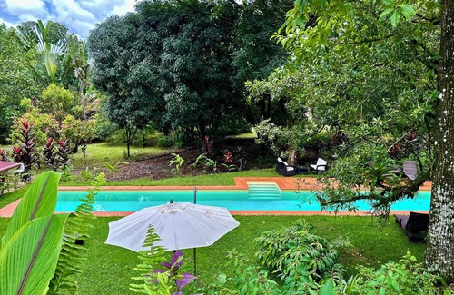 Dolega House | Wanakaset Forest Exceptional river front estate w/pool, btw Boquete & David