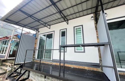 Don Sak Apartment | Wangsarai Resort and Restaurant วังสาหร่าย รีสอร์ต และ ร้านอาหาร