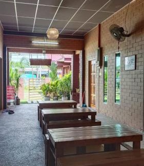 Kampung Kedawang Hotel | Warisan Roomstay