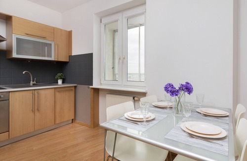 Ursynow Apartment | Warsaw Ursynów Apartment by Renters