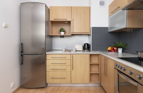 Ursynow Apartment | Warsaw Ursynów Apartment by Renters