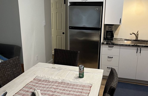 Wasaga Beach Cottage | Wasaga Beach Great Family Cottage-minimum stay 28 days