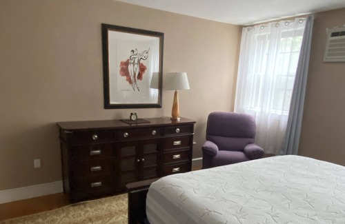 Cleveland Circle Condo | Washington Square condo near trains, Boston College