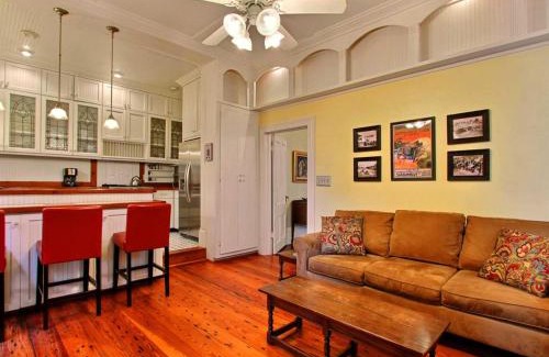 Historic District - North House | Washington Square Manor