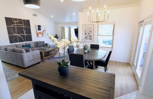 North Long Beach House | Washington Street Sanctuary with Private Courtyard