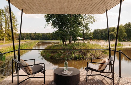 Zeewolde House | Water Lodge in Lelystad with Private Sauna
