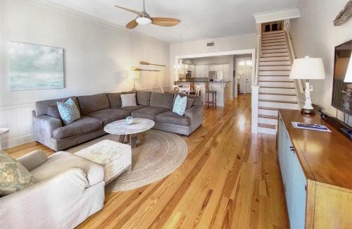 Beach District House | Watercolor - 4 WC Blvd #202