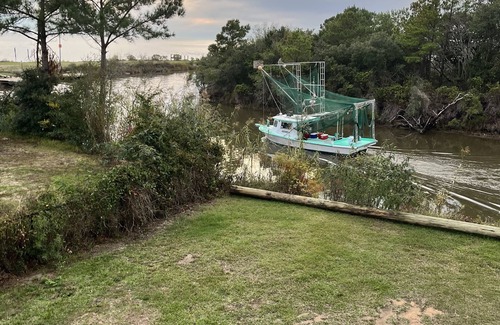 Ocean Springs Cottage | Waterfront, 2 Docks, 3 Bed, 4 Bath, Amazing Gulf View. An incredible experience!