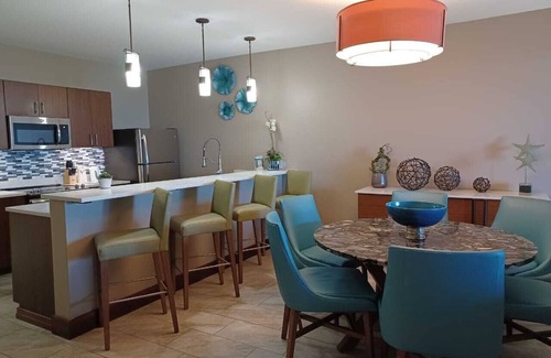 Oyster Pond Apartment | WATERFRONT APARTMENT