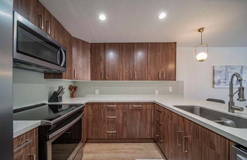 Marina Pacifica Condo | Waterfront condo, highly walkable with 6 pools on property