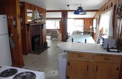 Buzzards Bay House | Waterfront Cottage On Buttermilk Bay At Indian Mound Beach