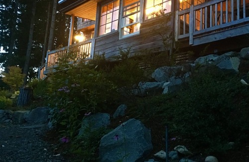 Grapeview Cabin | Waterfront Cottage, The Captains Cabin is a romantic, remote spot in the PNW.