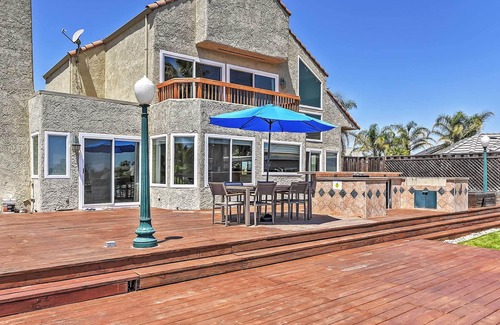 Discovery Bay House | Waterfront Discovery Bay Home: Outdoor Bar & Dock