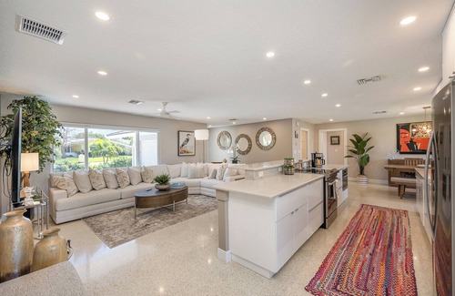 Venetian Way House | Waterfront Gem Stunning Sunsets & Wildlife Views Boat Dock Mins to Beach
